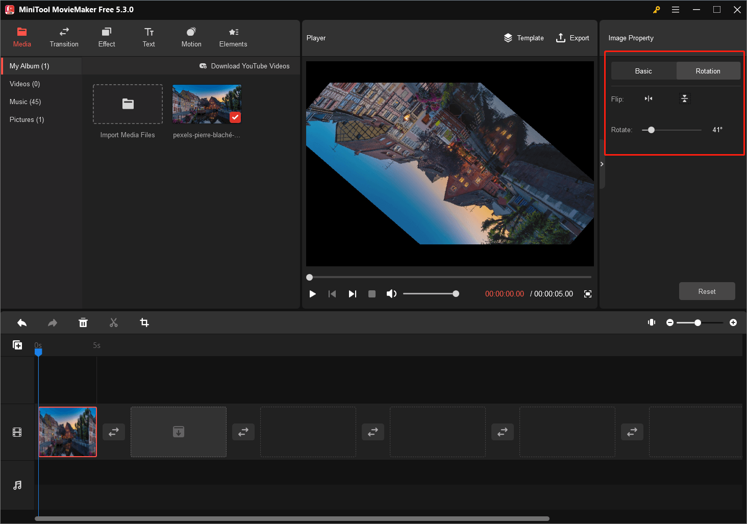 flip/rotate photo in MiniTool MovieMaker